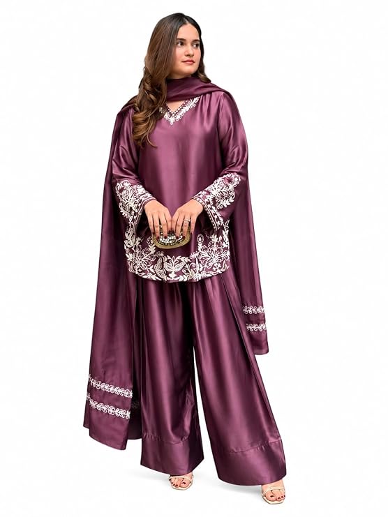 SEQUENCEHOLIC – Timeless Ethnic Elegance