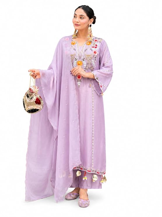 SEQUENCEHOLIC – Timeless Ethnic Elegance
