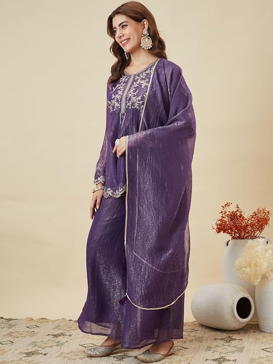 SEQUENCEHOLIC – Timeless Ethnic Elegance