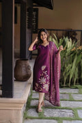 SEQUENCEHOLIC – Timeless Ethnic Elegance